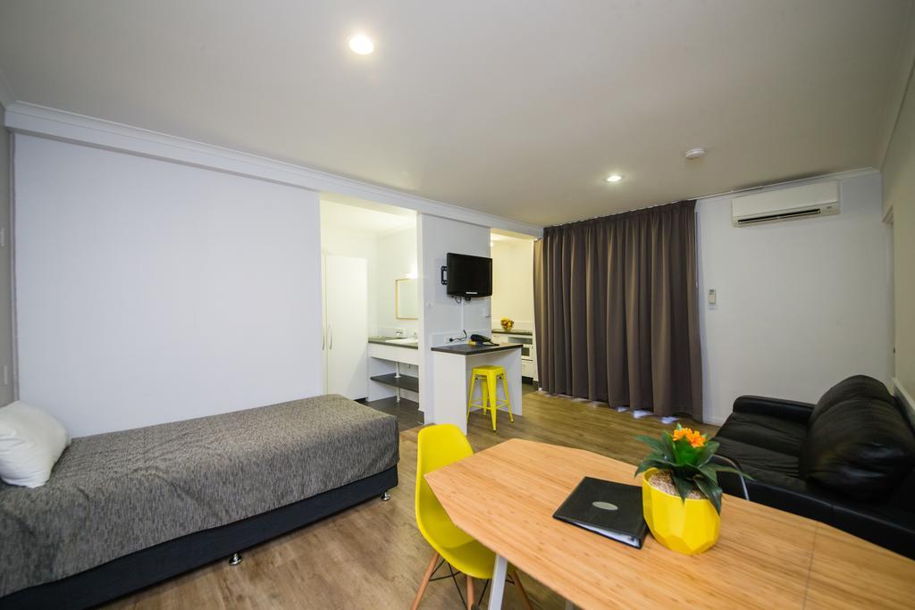 Glenmore Palms Motel Rockhampton Eksteriør billede