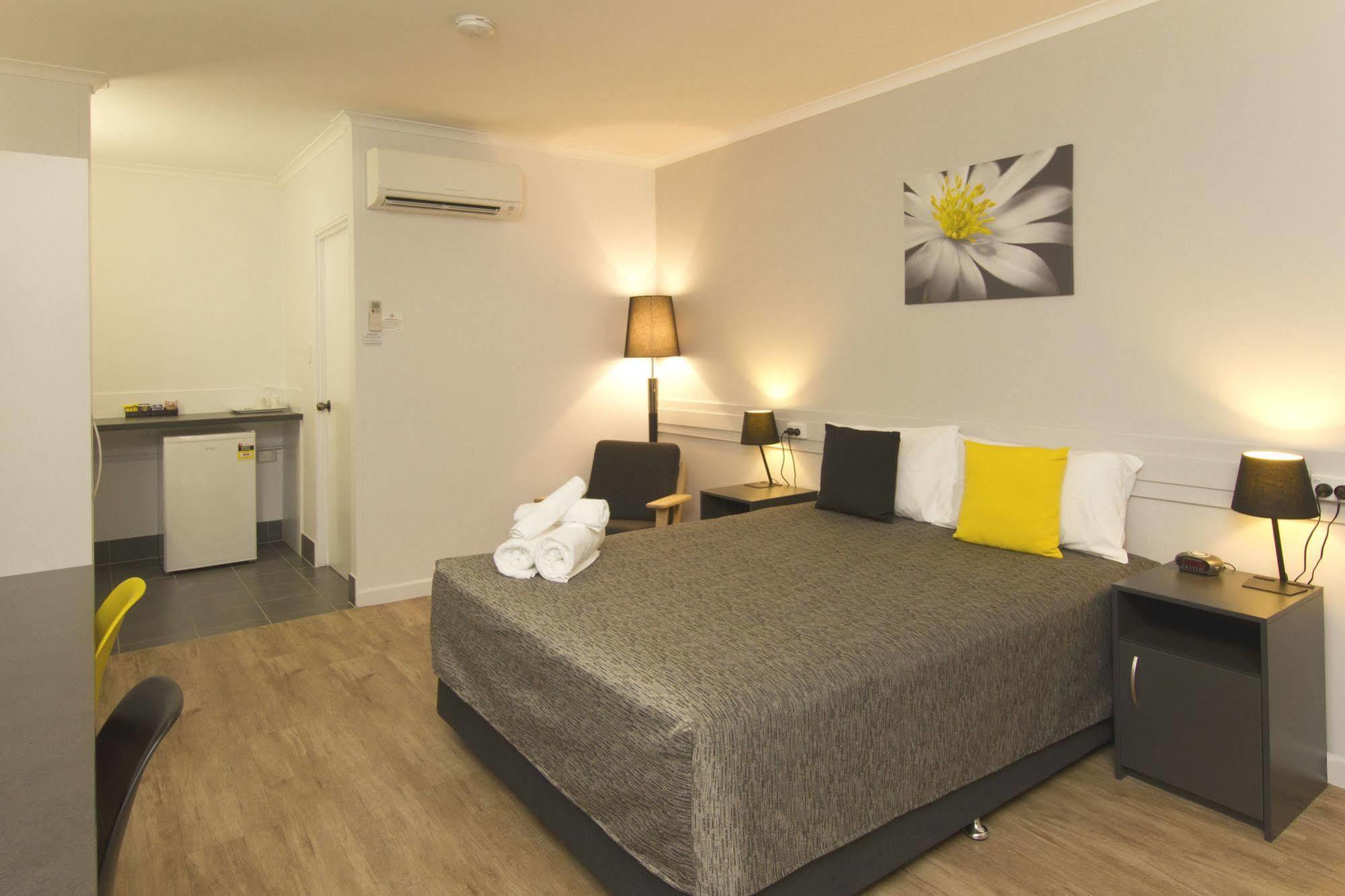 Glenmore Palms Motel Rockhampton Eksteriør billede